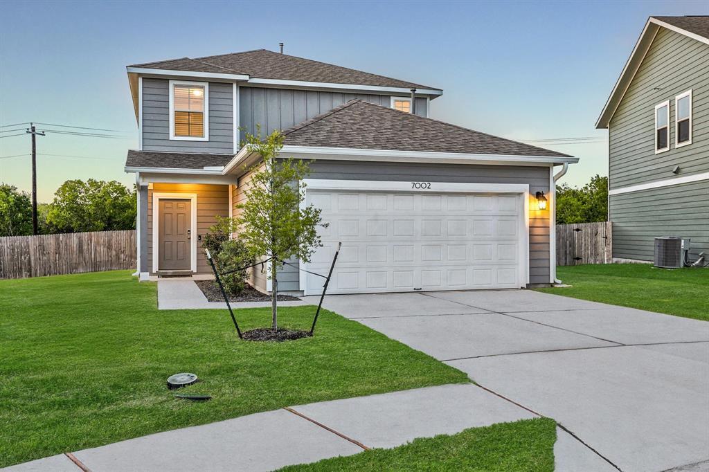 Foto principal - 7002 Nijinsky Dr