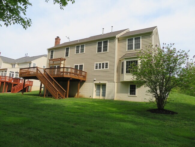 Foto del edificio - 12511 Woodbridge Ct