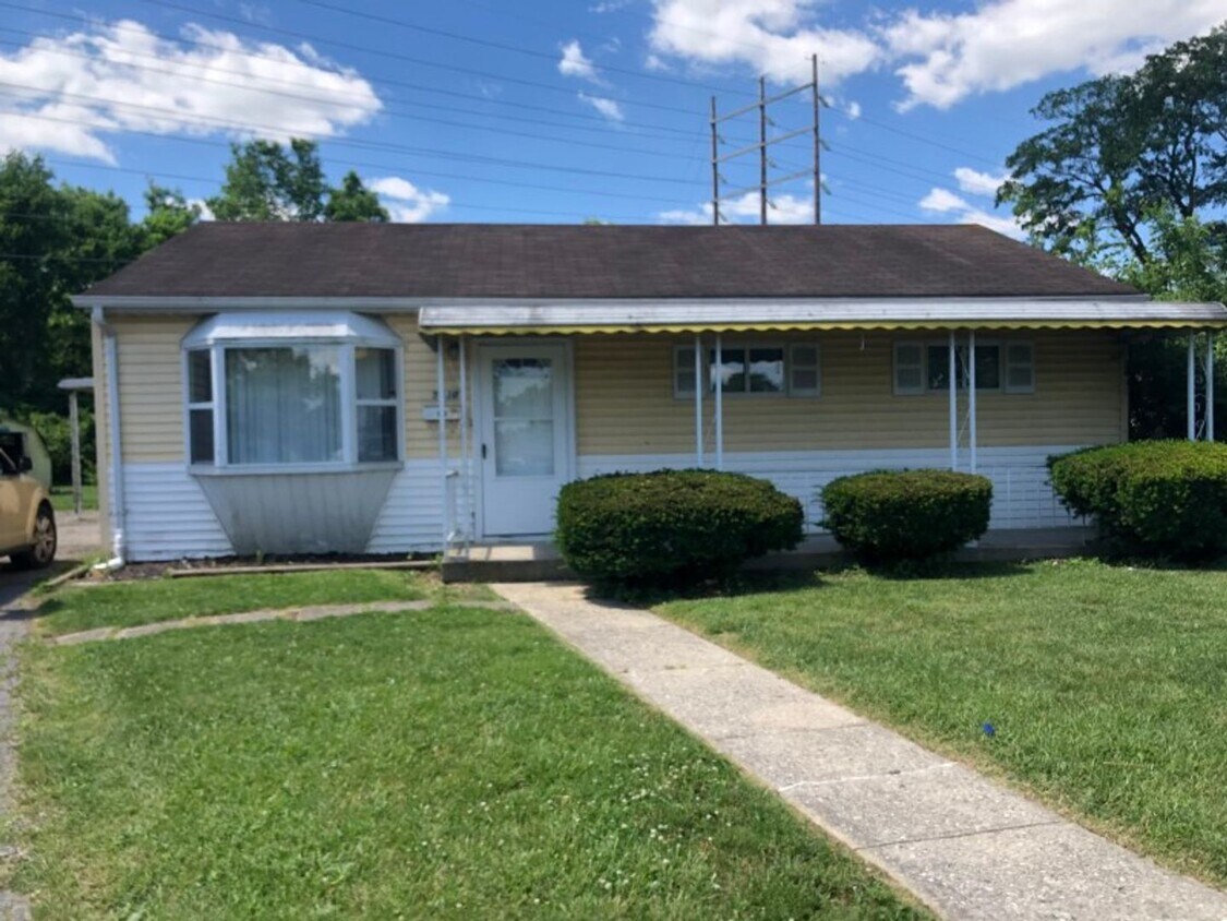 Primary Photo - 5030 Quincy Way