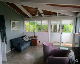 Building Photo - 129 Oili Rd