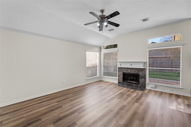 Building Photo - 1907 Heather Cove Ct