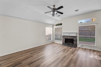 Building Photo - 1907 Heather Cove Ct