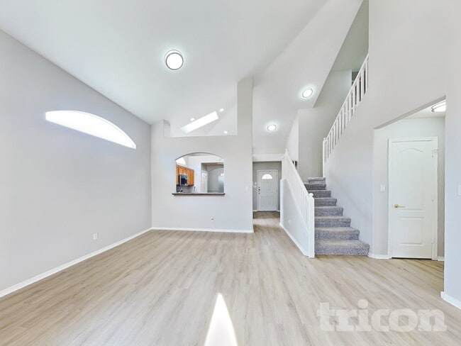 Building Photo - 5901 Storyteller Rd NW