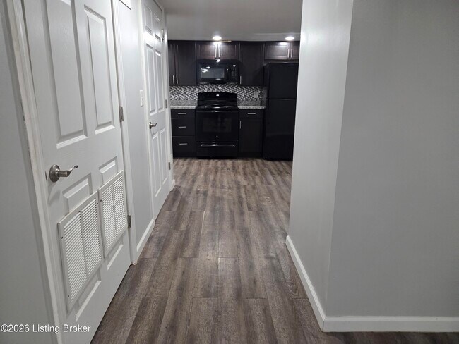 Foto del edificio - 1209 Durrett Ln