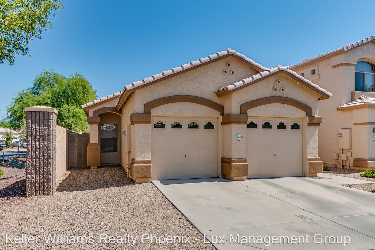 Foto principal - 10532 W Almeria Rd