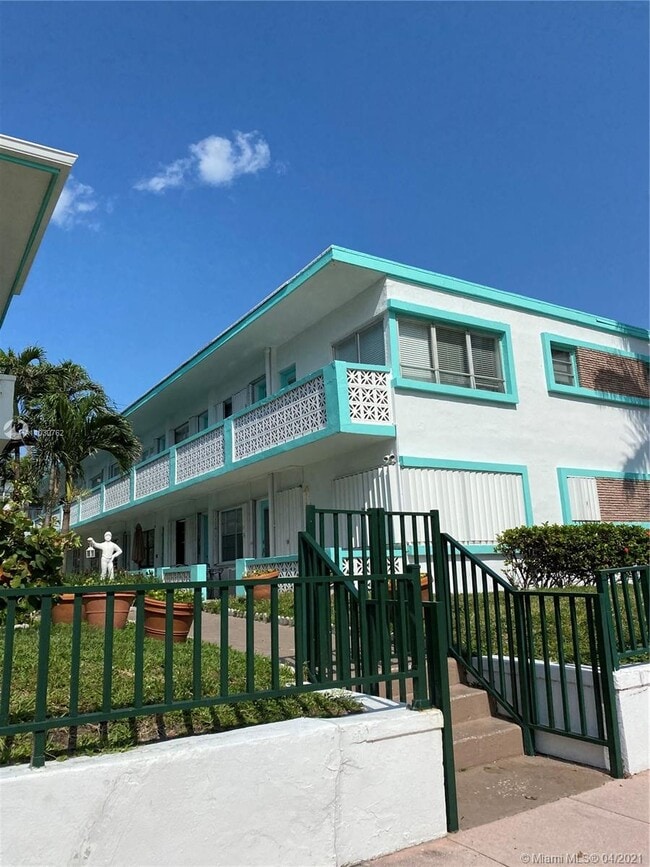 Building Photo - 6498 Collins Ave