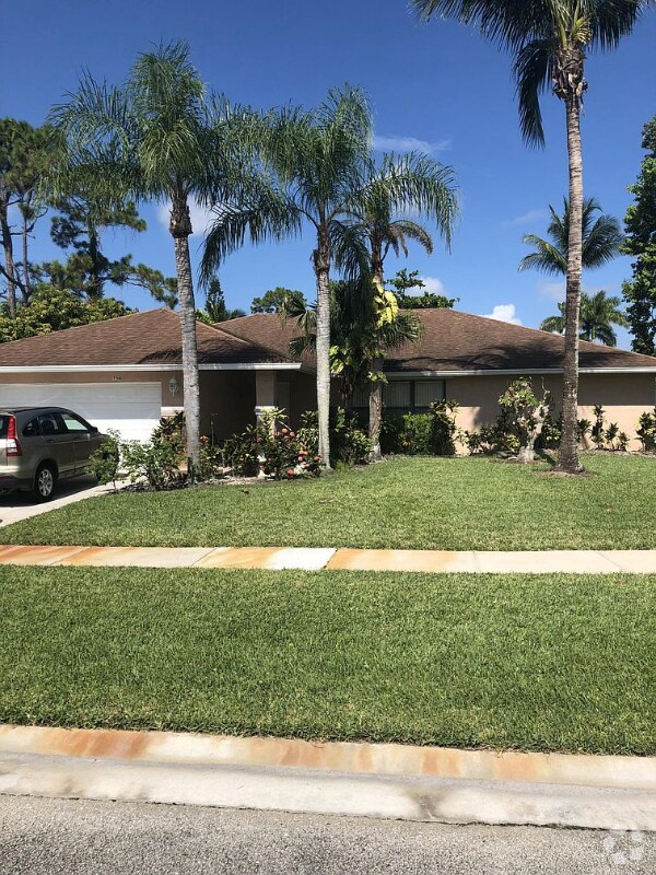 La Mancha Apartments for Rent with Hardwood Floors Royal Palm Beach