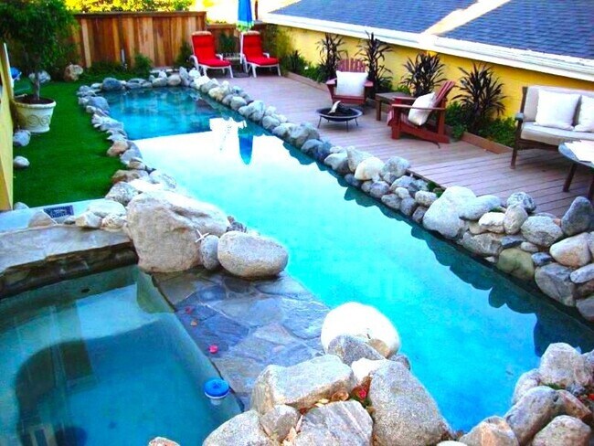 Foto del edificio - 416 Virginia St