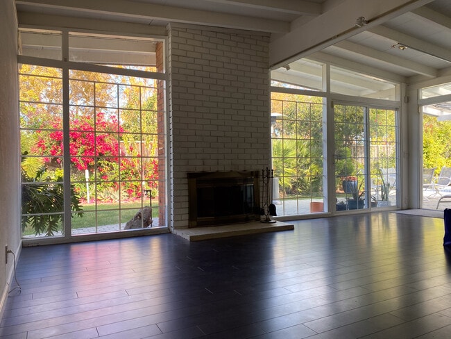 Living Room - 134 Tyler Ct House