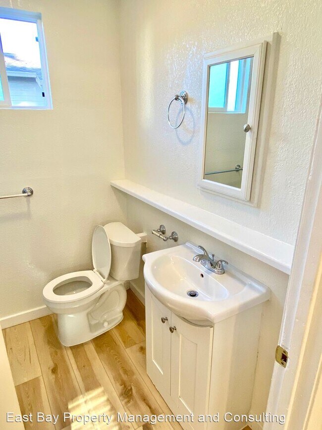 Foto del edificio - 1 br, 1 bath House - 4916 Jensen Rd.