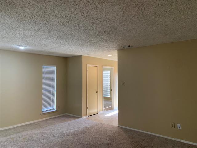 Foto del edificio - 1203 Custer Rd