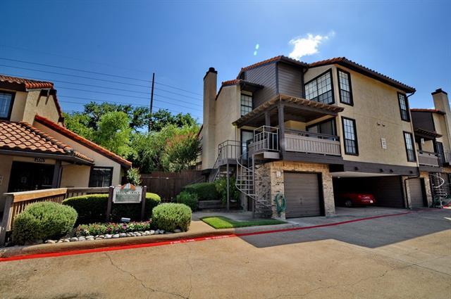 Foto principal - 2610 Lakehill Ln