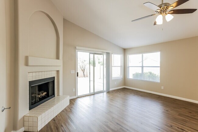 Building Photo - 2044 S Avoca Cir