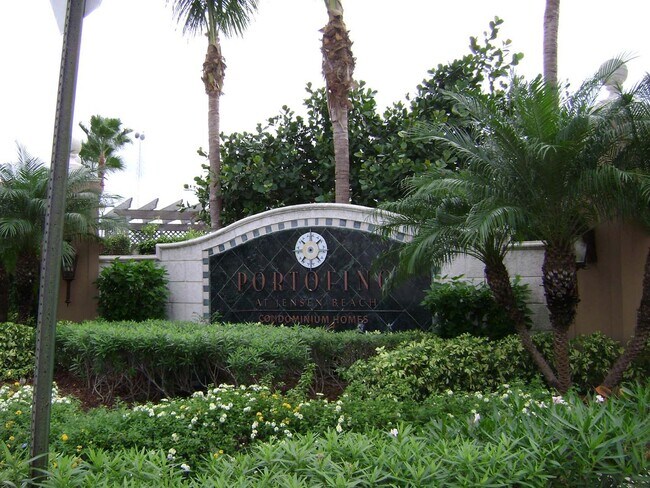 Foto del edificio - GORGEOUS 1 BEDROOM WITH WATER VIEWS IN PORTOFINO AT JENSEN BEACH