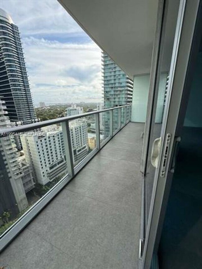 Foto del edificio - 1100 S Miami Ave