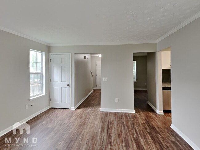 Building Photo - 334 Pin Oak Ct SW