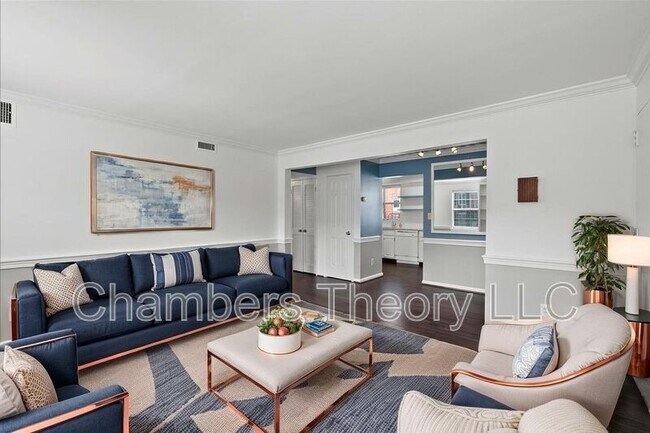 Foto del edificio - 601 Bashford Ln