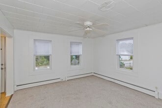 Building Photo - 22-22 East St