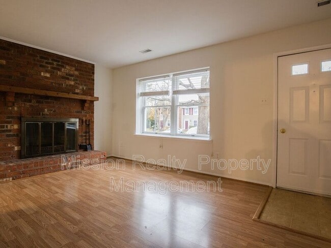 Foto del edificio - 9324 Gildenfield Ct