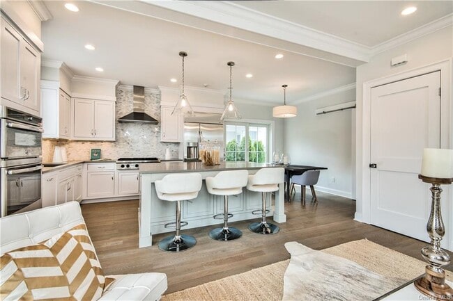 Foto del edificio - 44 Grapal St