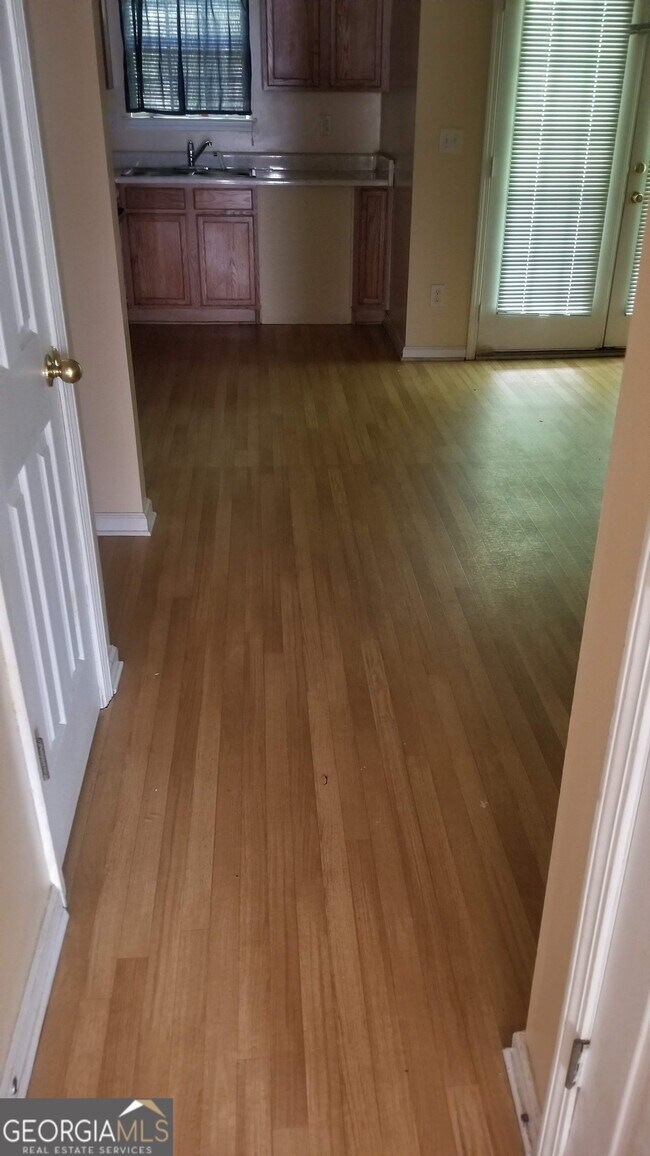 Foto del edificio - 2590 Wellington Walk Pl