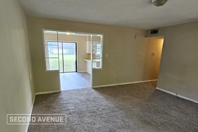 Building Photo - 1014 O'Neal St