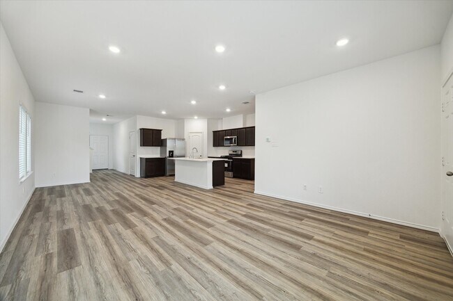Foto del edificio - 1002 Concord Pointe Ln