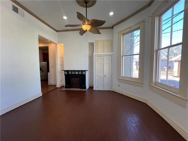 Building Photo - 1637 Third St