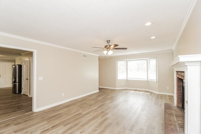 Foto del edificio - 5902 Bridgemont Pl