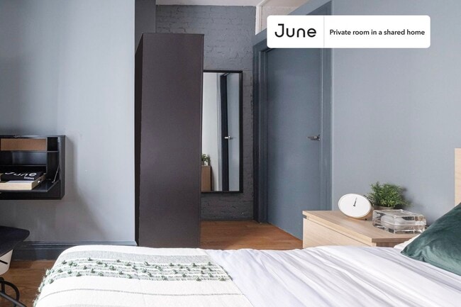 Foto del edificio - Room in Shared 4 bed/2 bath home
