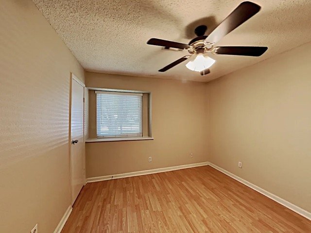 Foto del edificio - 2606 Elm Hollow St