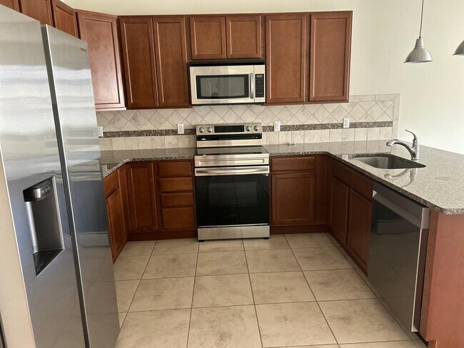 Foto del edificio - 5098 Caspian St