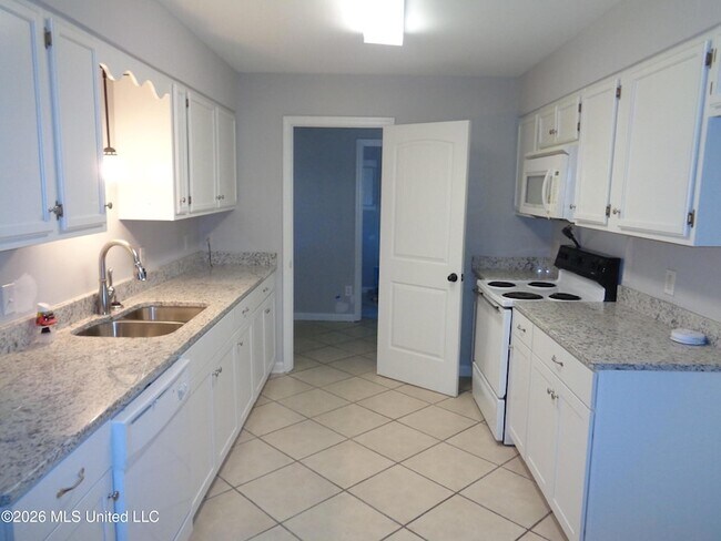 Foto del edificio - 6041 Blocker St