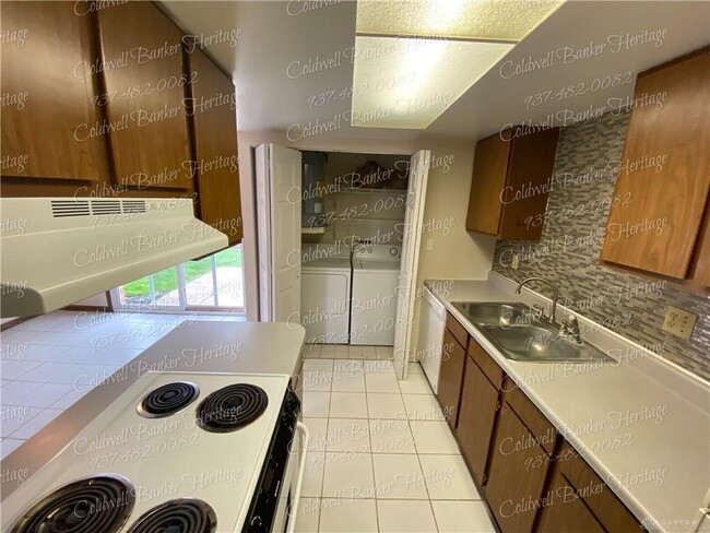 Foto del edificio - 2345 Obetz Dr