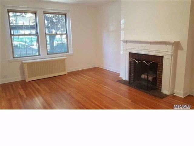 Primary Photo - 8309 Talbot St