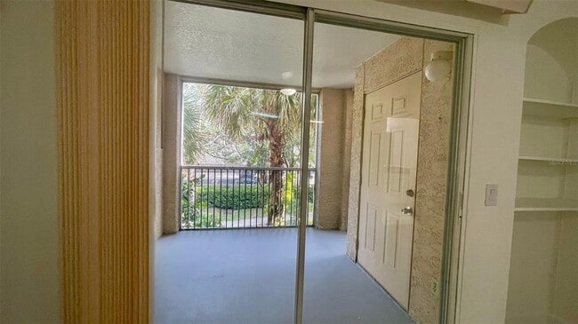 Building Photo - 826 Camargo Way