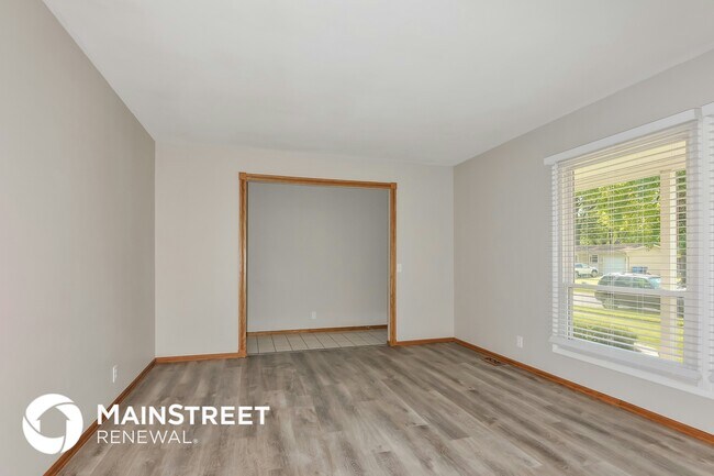 Building Photo - 1445 Jackson Ln