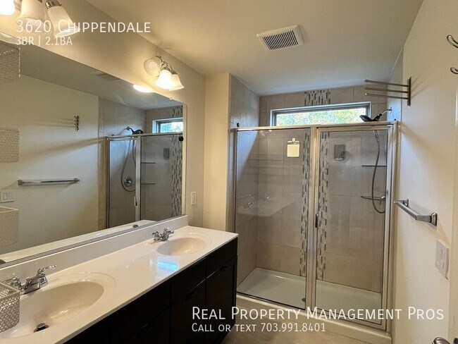 Foto del edificio - 3620 Chippendale Cir