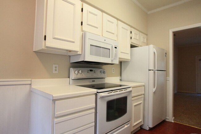 Foto del edificio - 2195 Fairways Ct