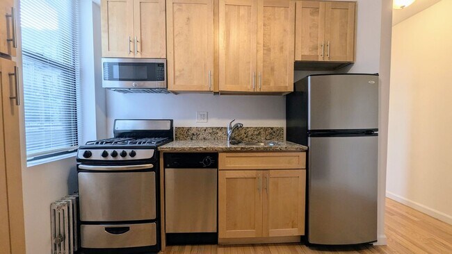Foto del edificio - 31-79 35th Street, A