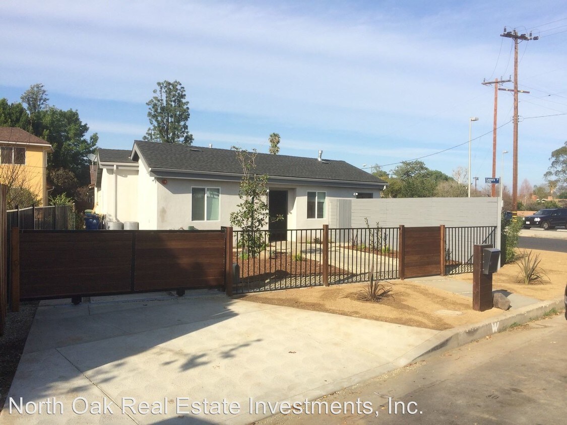 32 Houses Available for Rent in Woodland Hills, CA