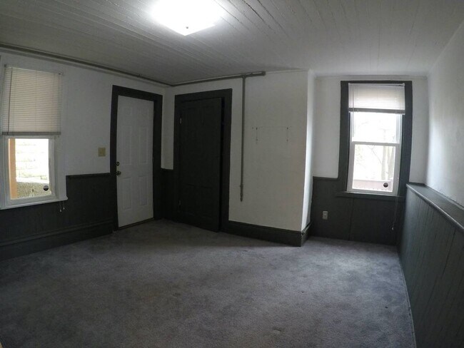 Foto del edificio - 2 Bedroom Single Family Mt Washington!