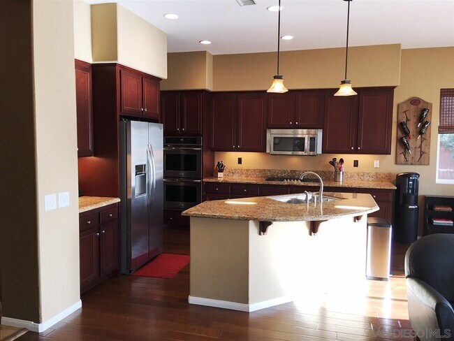 Building Photo - 2730 Valleycreek Cir