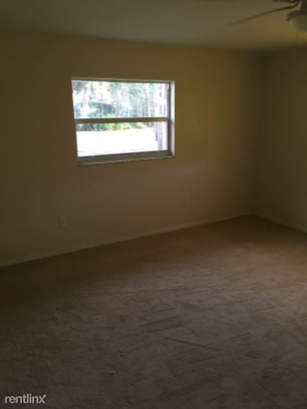 Foto del edificio - 4125 Golden Gate Pkwy