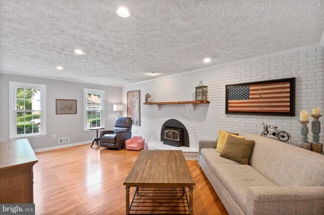 Foto del edificio - 3125 Hannahs Pond Ln