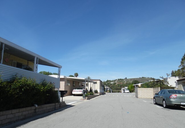 Building Photo - 2193 Los Feliz Dr
