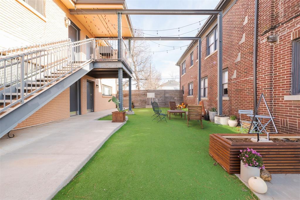 Foto principal - 1624 N Blackwelder Ave