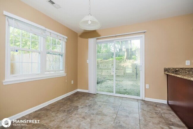 Foto del edificio - 8423 Mission Hills Rd, Charlotte, NC 28227