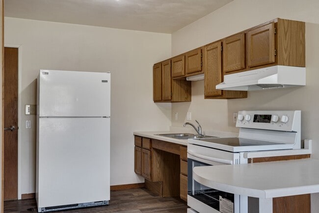 Building Photo - Steiner Terrace Apartments