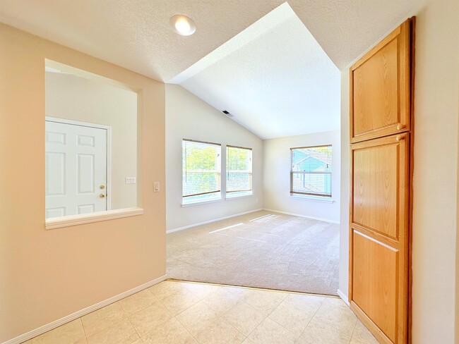 Building Photo - 1551 NE Orenco Station Pkwy